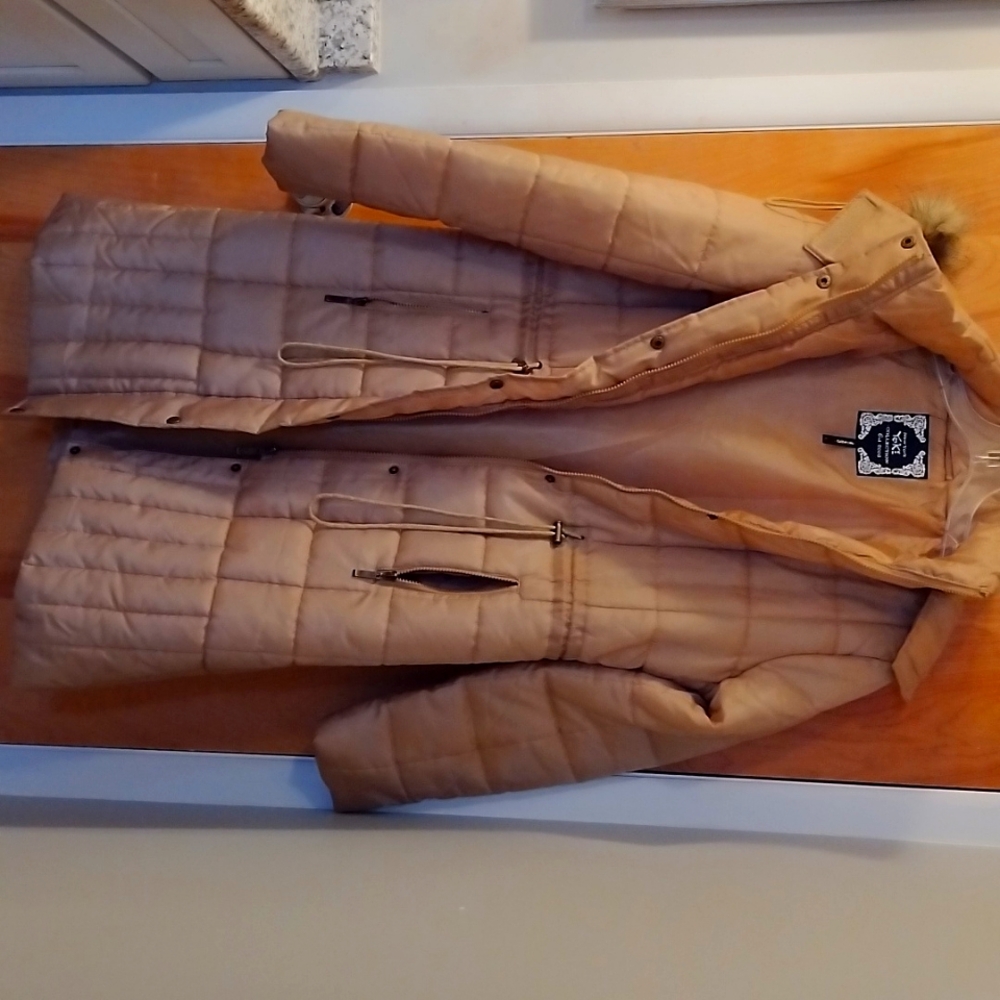 Tan women's large winter long coat